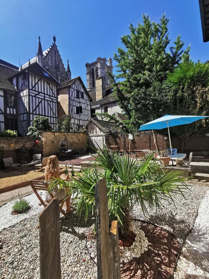 Les Cieux De La Cathedrale - Calme - Jardin - Wifi Διαμέρισμα Τρουά Εξωτερικό φωτογραφία